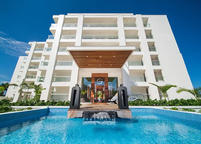 S - Luxury Boutique 5*