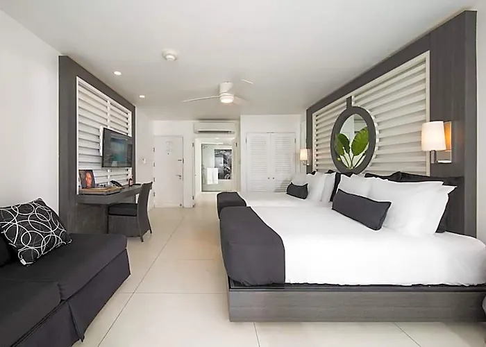 S - Luxury Boutique 5*