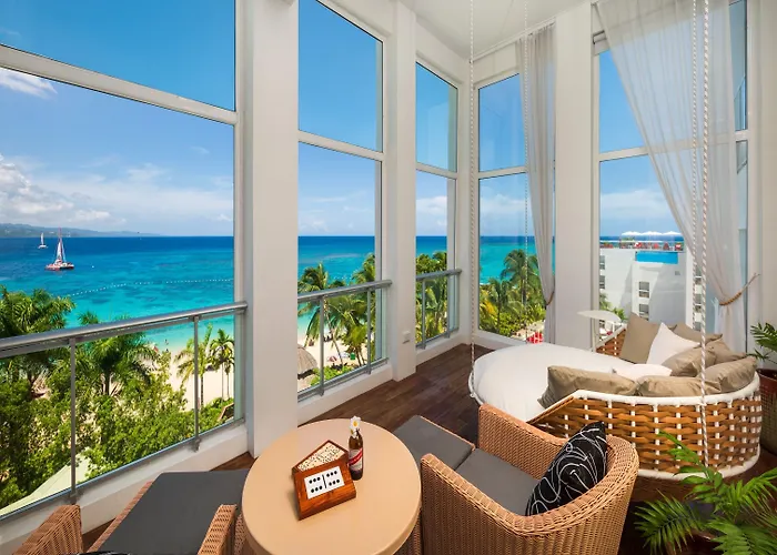S - Luxury Boutique Hotel